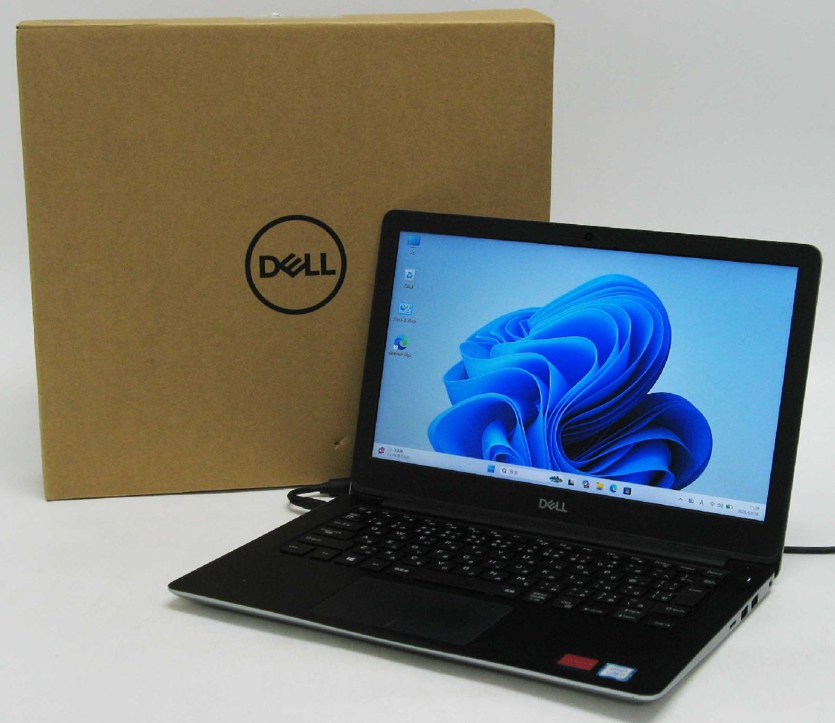 A3-2986/DELL Vostro 13 5370-1800FHD Core i7 ��8���� SSD Radeon 530 ��Ȣ Windows 11 �Ρ��� �ѥ�����
