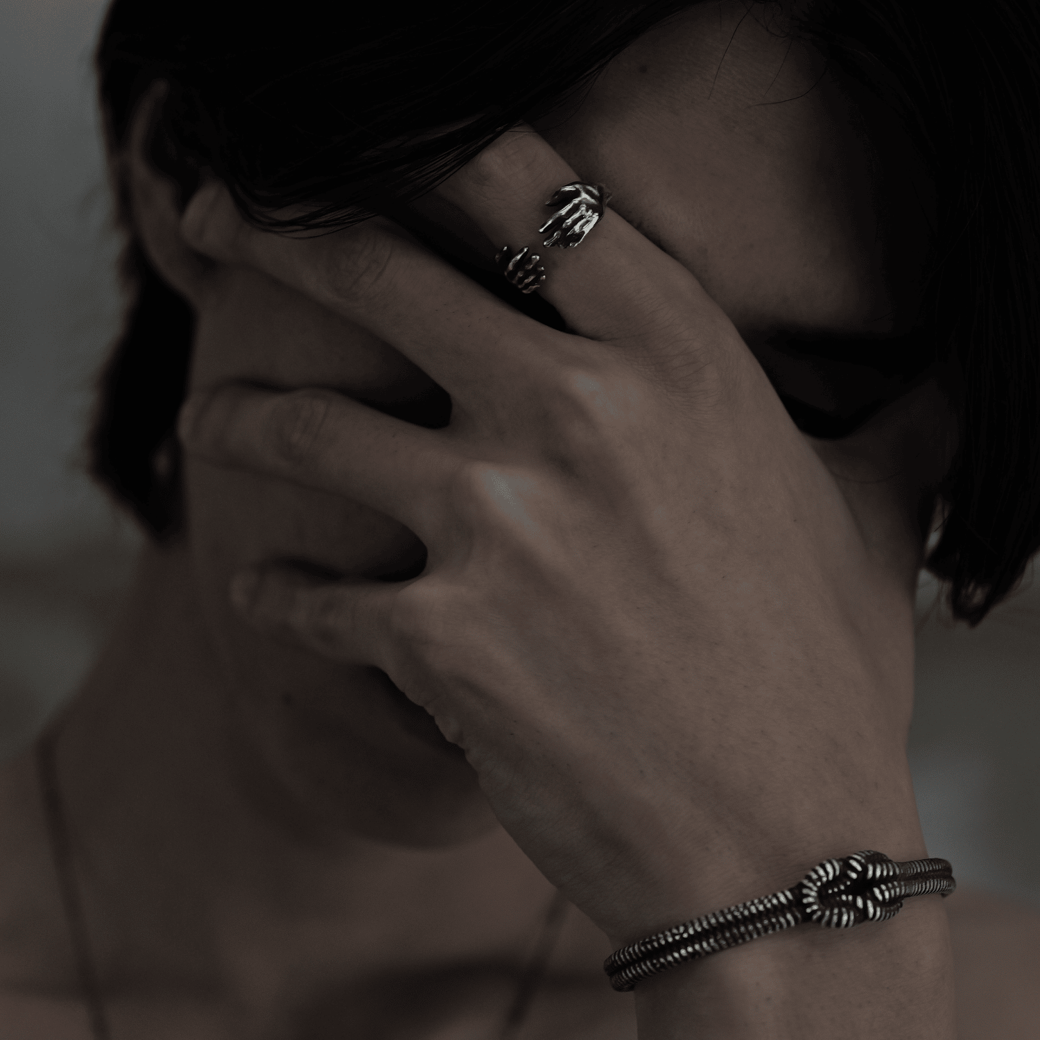 Hands Ring | ALL | VAINON