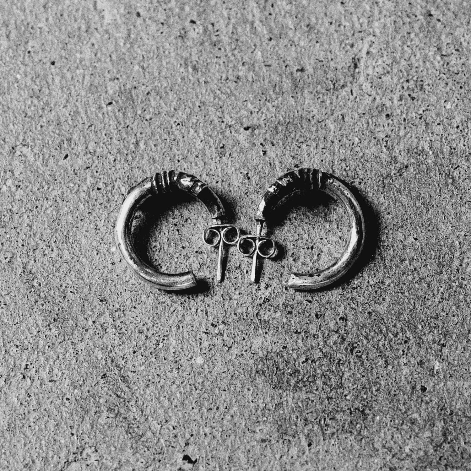 Bound Half Hoop Pierce | Pierce | VAINON