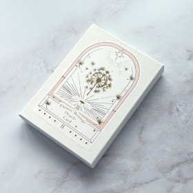 Flower Message Oracle Cards II (Multilingual Edition) / Flower Message Oracle Card Ⅱ〈四カ国語版〉