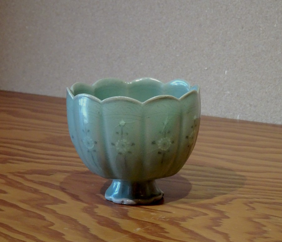 高麗青磁象嵌菊花盃 | 東洋陶磁 | 冨江洗心堂オンラインショップ