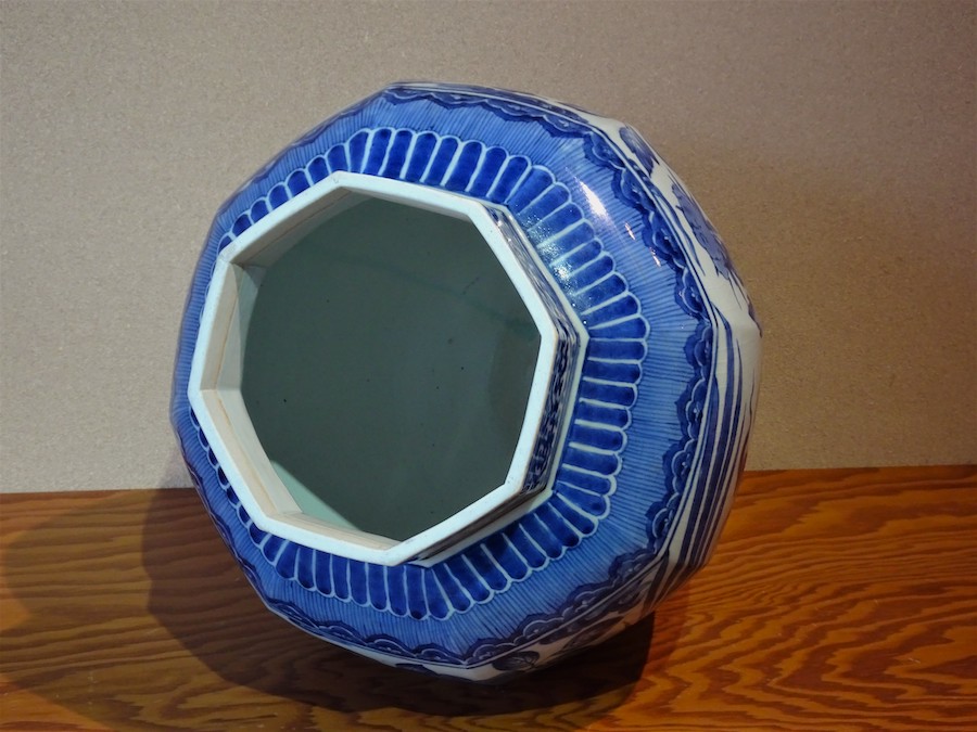 古伊万里花鳥文大壺 | 東洋陶磁 | 冨江洗心堂オンラインショップ