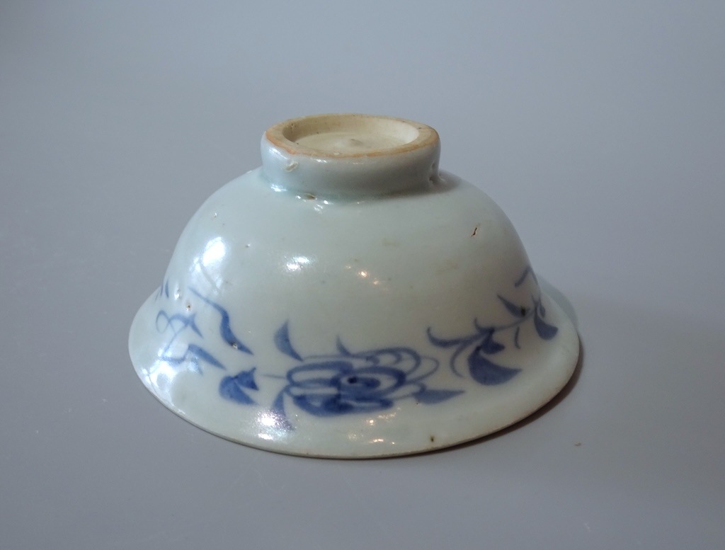 元染付花唐草文盃 | 酒器 | 冨江洗心堂オンラインショップ