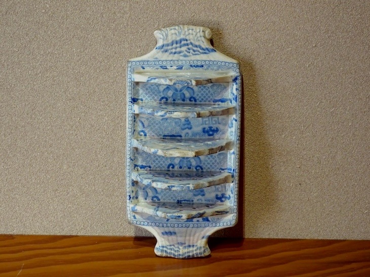 ����ƫ���ѥ�Ω��