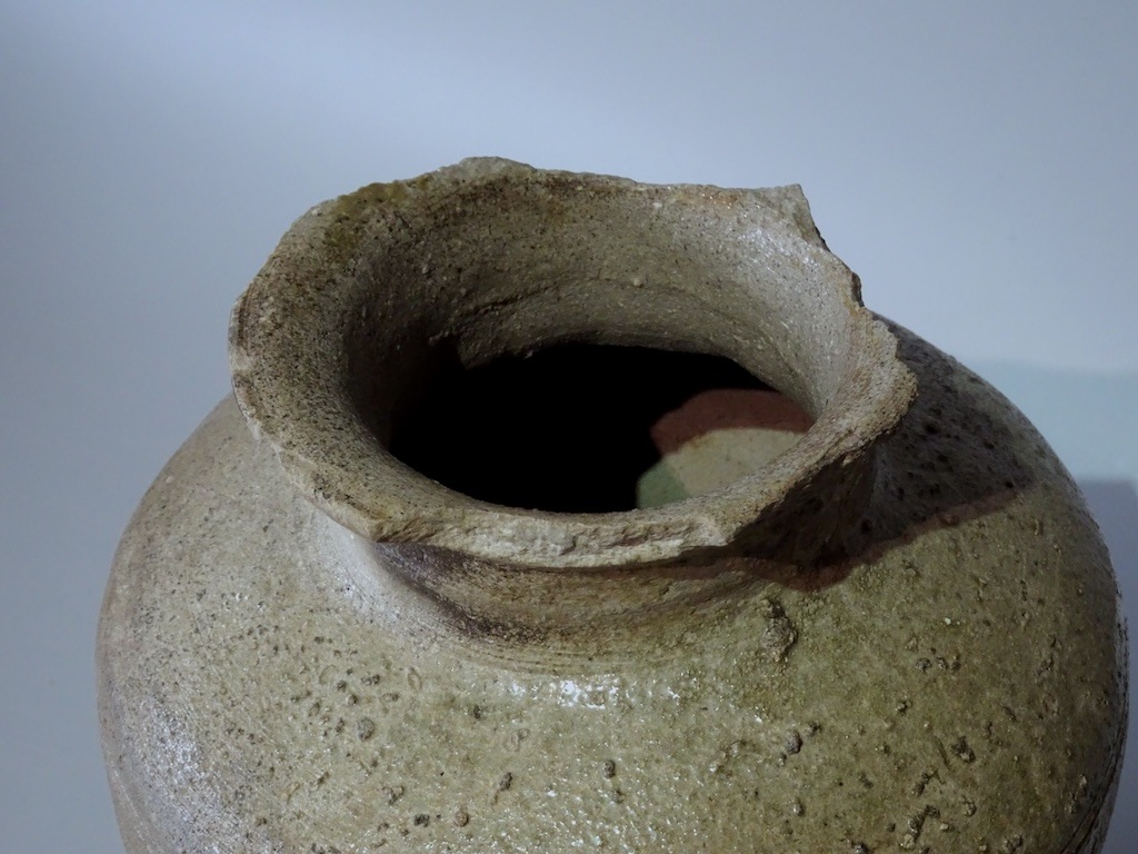 ★蔵出し品★古窯三筋壺/年代不明/初物 ☆蔵出し品☆古窯三筋壺/年代不明/初物 - メルカリ