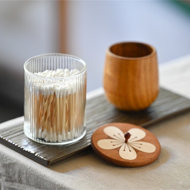 綿棒入れ・化粧スポンジ入れ　梅の花