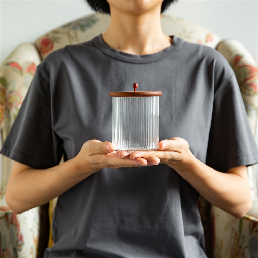 綿棒入れ・化粧スポンジ入れ　梅の花