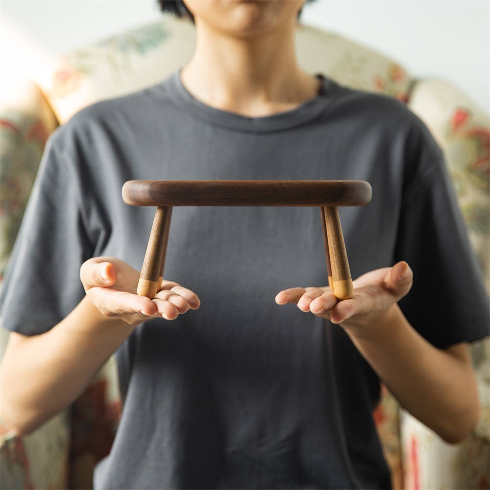 ウサギ椅子のスマホスタンド＆机の小物置き　オフィスセット