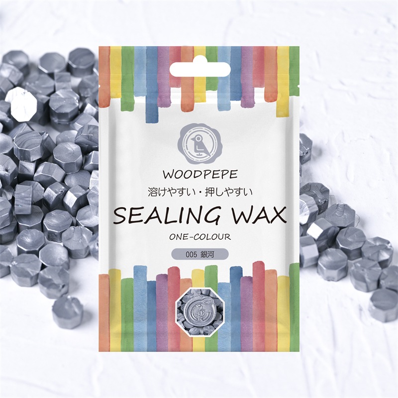 しあわせと影 テレビアニメ「カッコウの許嫁」オフィシャルクロノグラフ腕時計