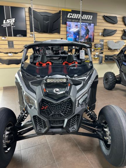 ��������ǯ��ǥ�Can-Am���ޡ��٥�å�X��R�� T������ R�ҡ����ȥ�ץ�֥�å��ǥ��顼�ᥤ�����åץ�ǥ�