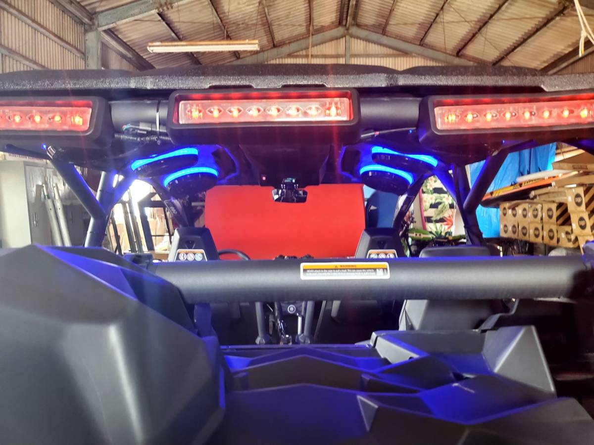 Ķ㤤֡2022' CAN=AM MAVERICK X3 DS MAX TURBO ¨Ǽ֡