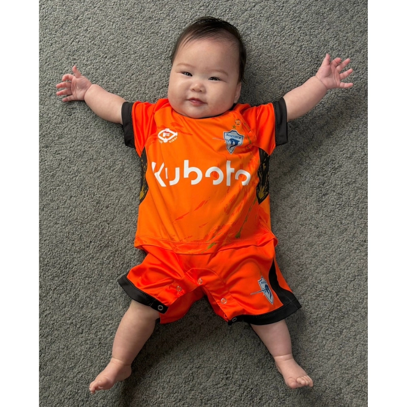 再販】クボタスピアーズ ジャージーデザインロンパース【受注商品】