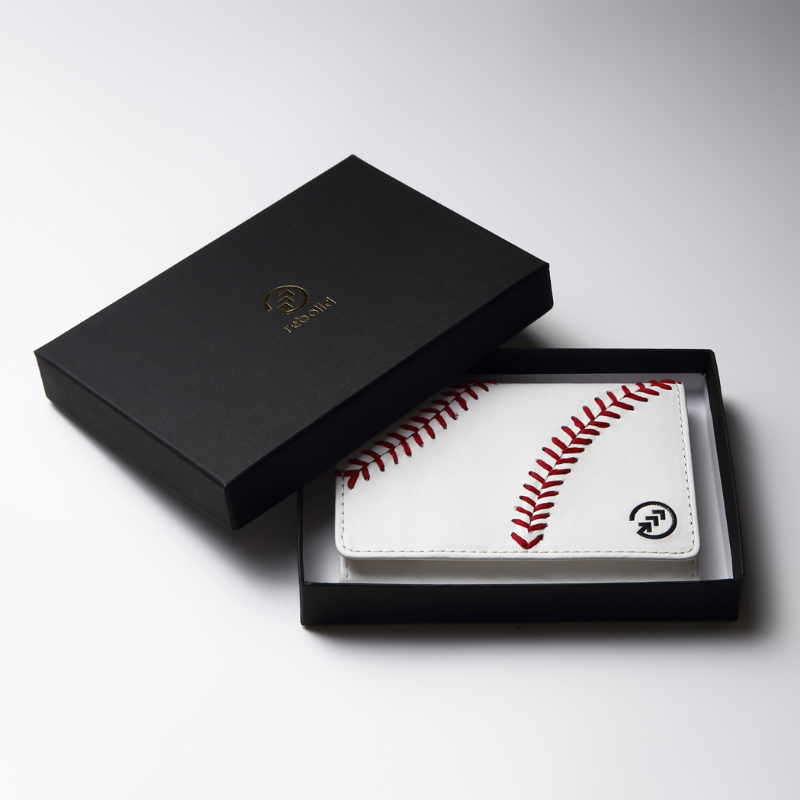 rebolld 野球ボール革名刺入れ　ホワイト・ブラック