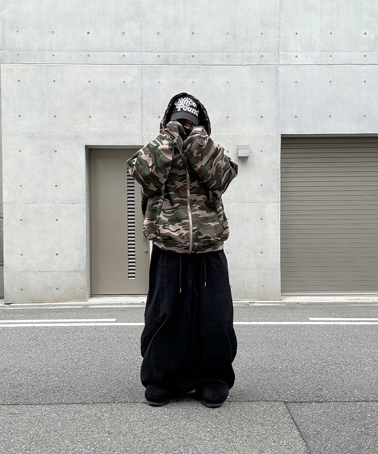 Camouflage Pattern Zip Hoodie