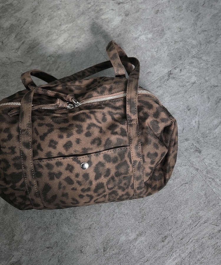 Leopard Pattern Shoulder Bag