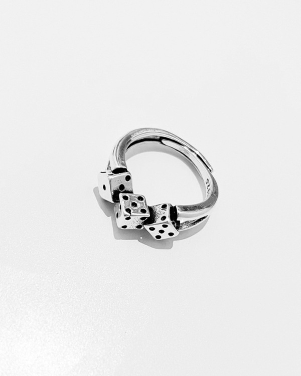 Dice Ring