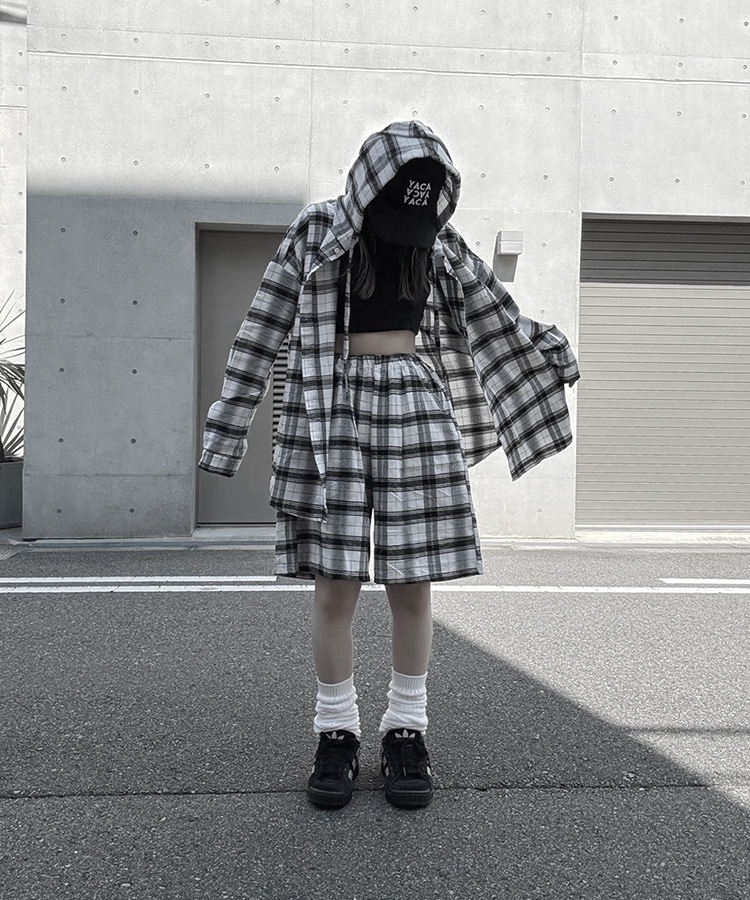 Loose Check Half Pants