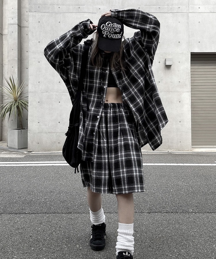 Loose Check Half Pants