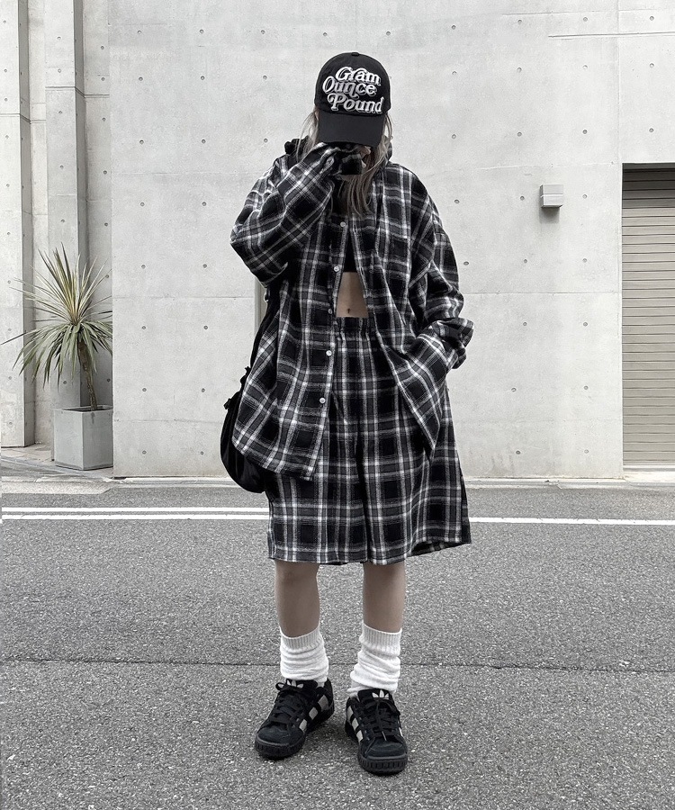 Loose Check Half Pants