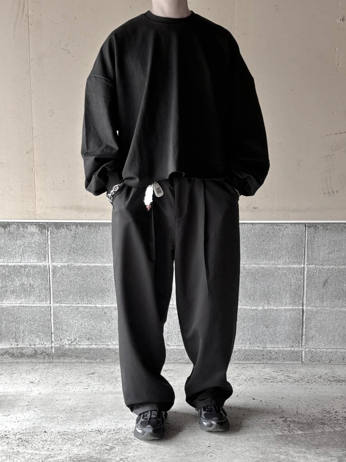 Cutoff Mini Logo Sweat