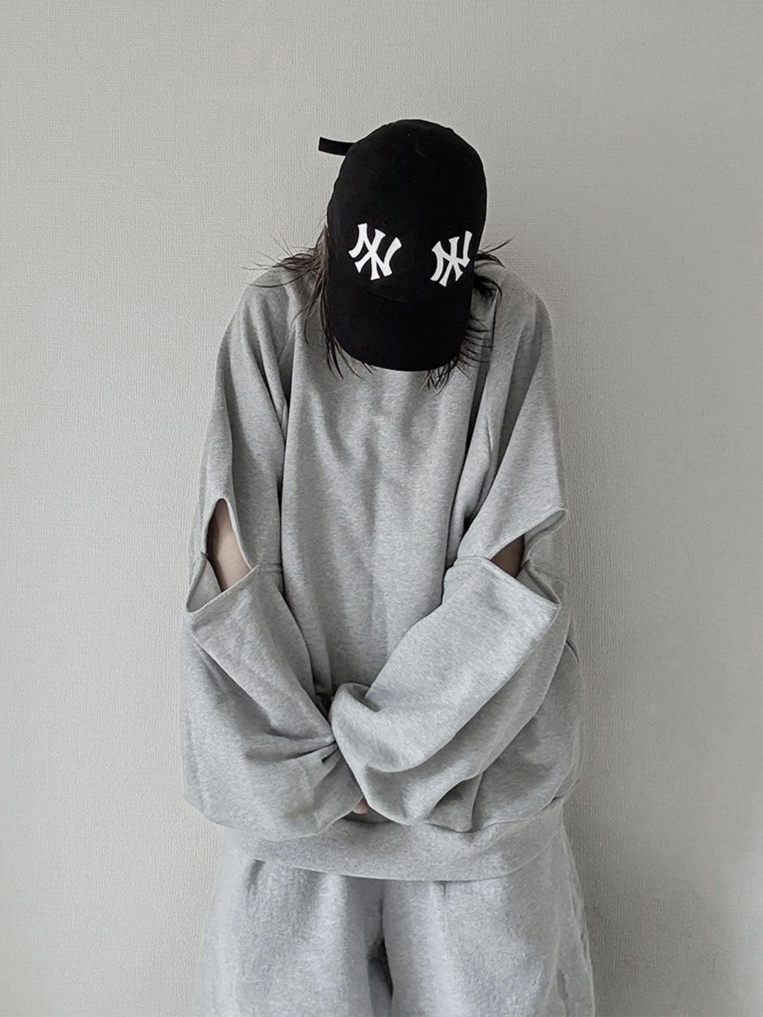 Slit Sleeve Sweat