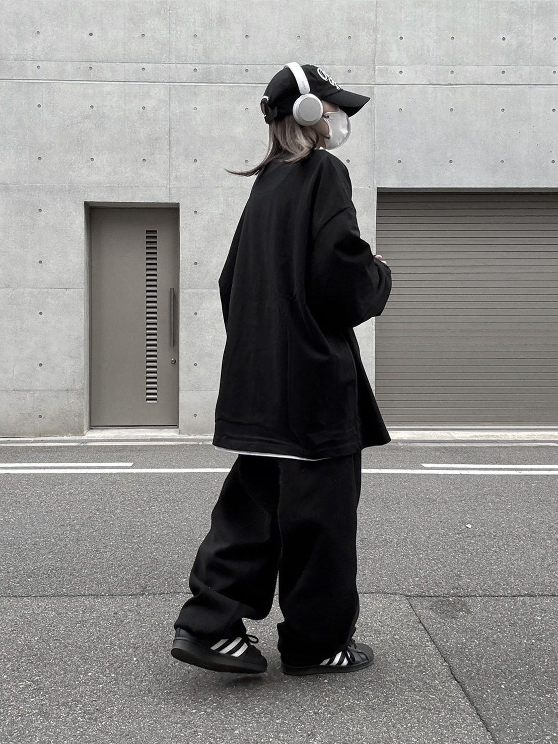 layered L/S t-shirt