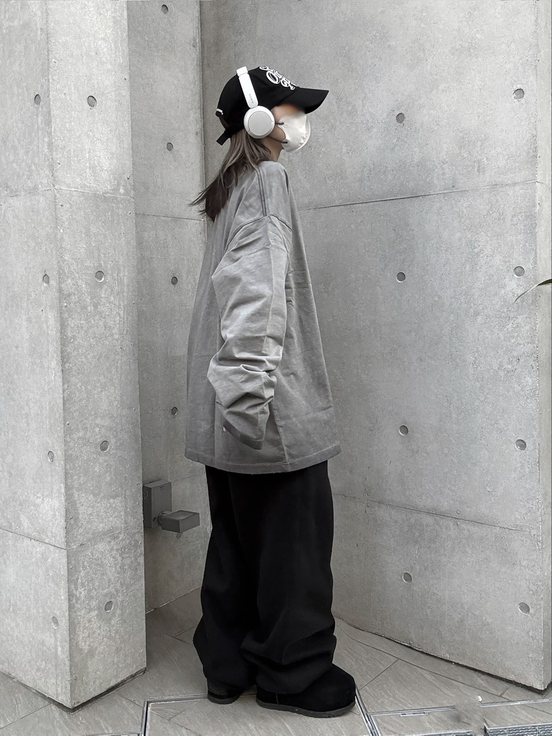 pigment long sleeve t