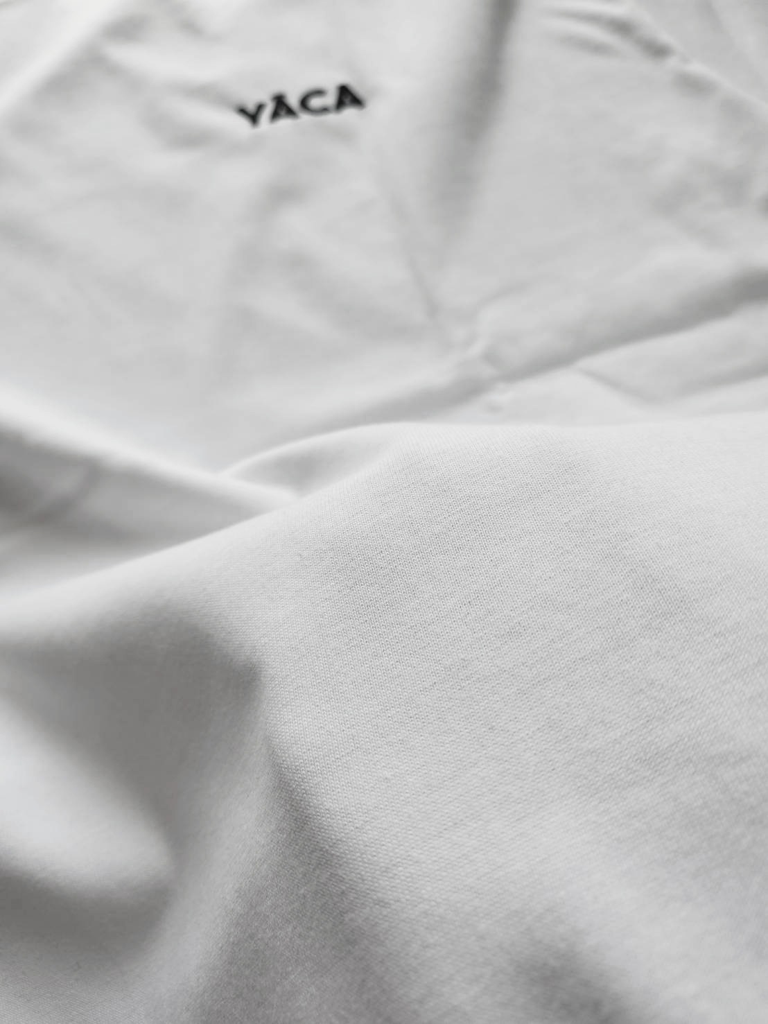 embroidery logo t-shirt