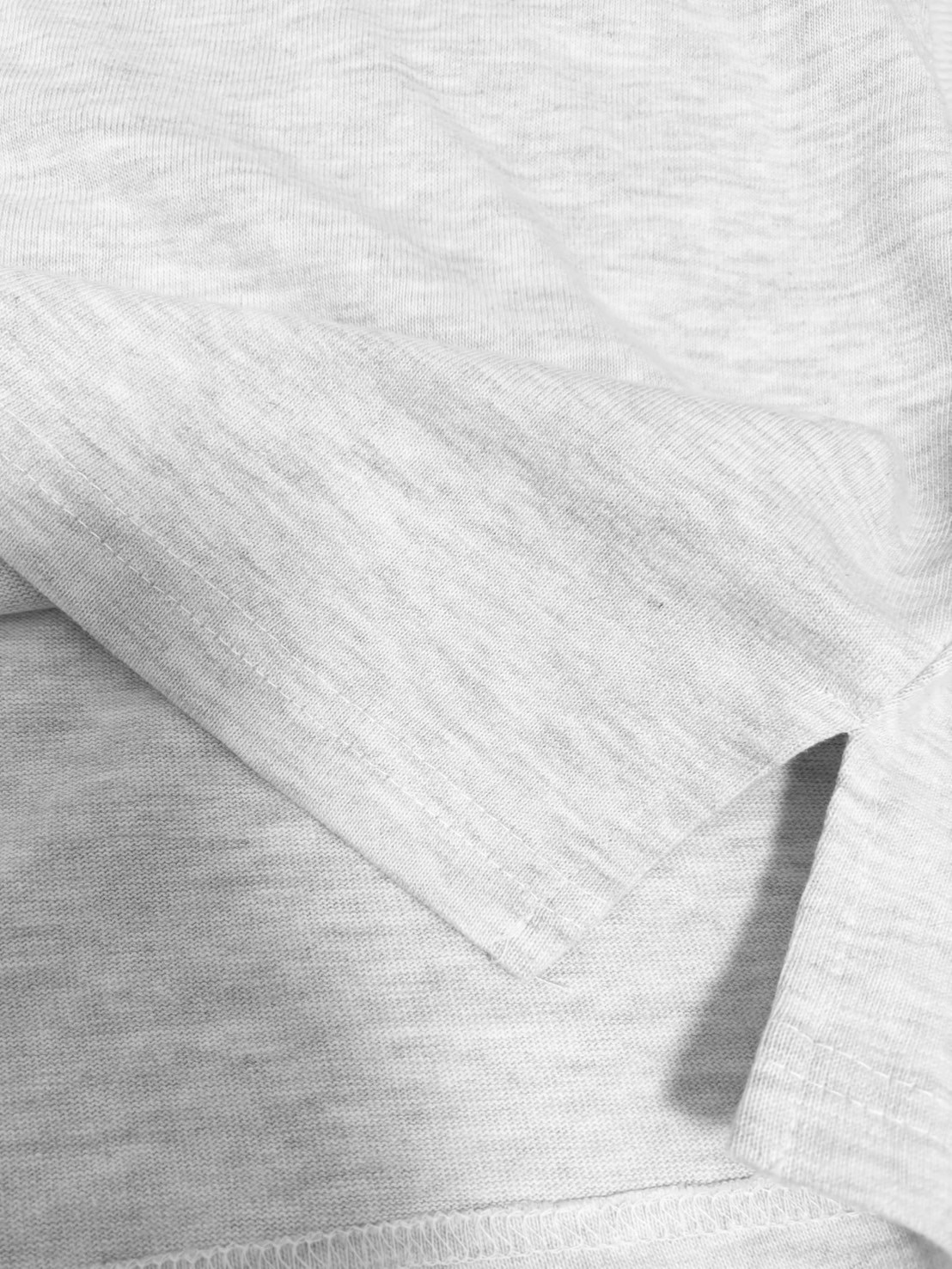 embroidery logo t-shirt