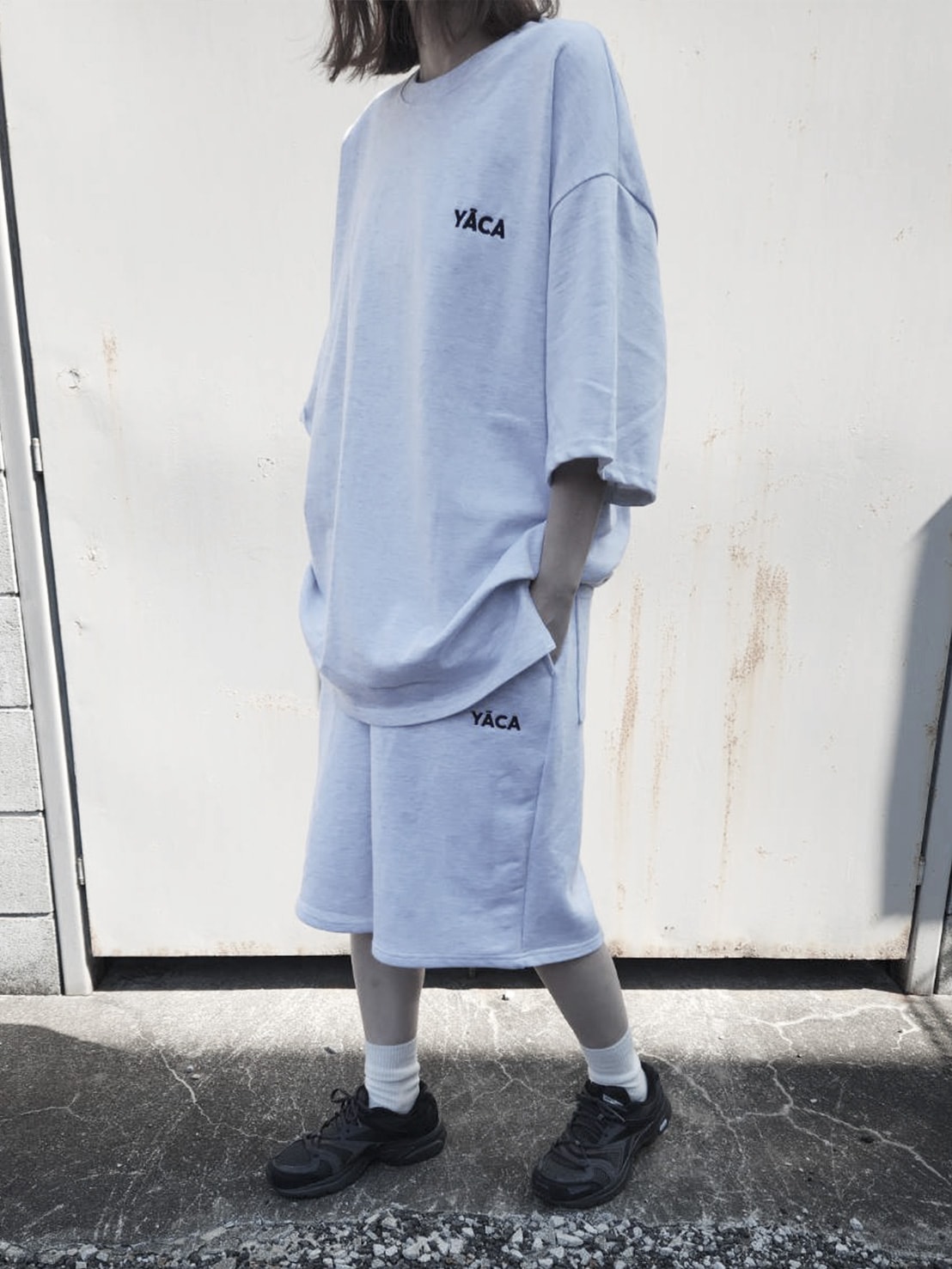 embroidery logo t-shirt