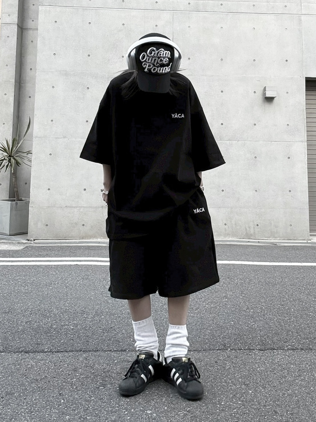 embroidery logo t-shirt