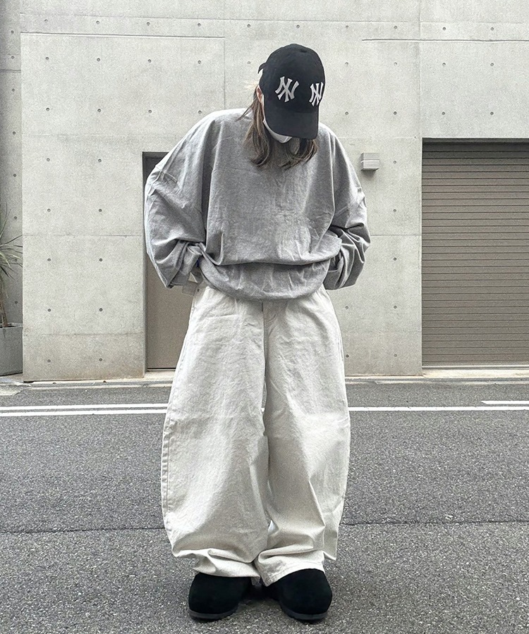 Back Belt Wide Pants