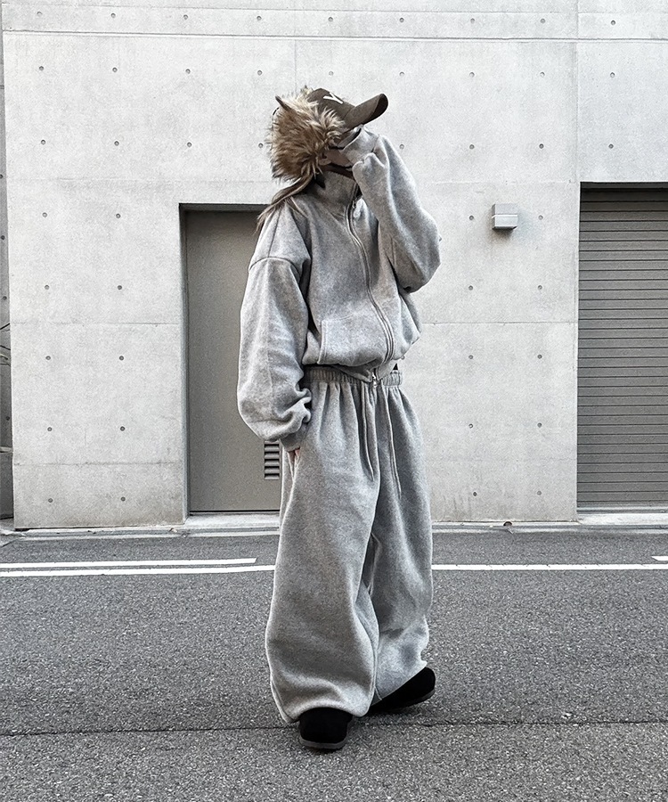 Cropped Fleece Zip Tops