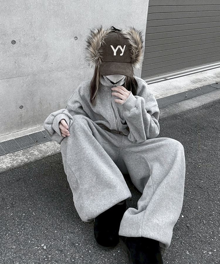 Fleece Over Wide Pants