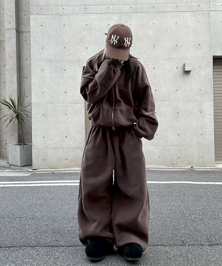 Fleece Over Wide Pants