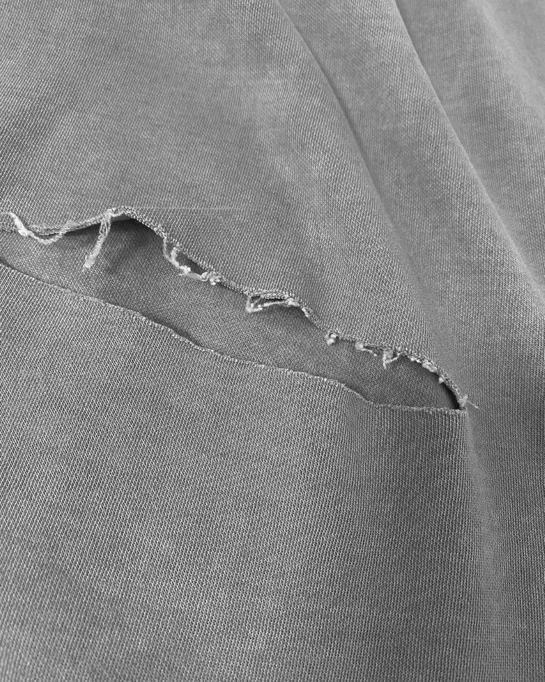 damage cutoff sweat pants
