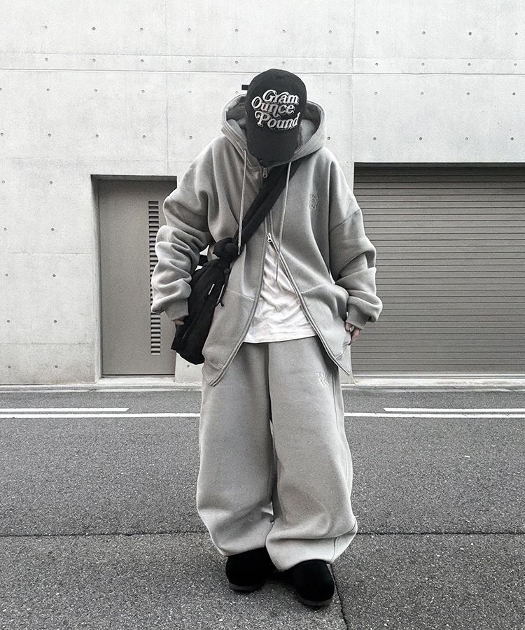 Big Silhouette Logo Zip Parka