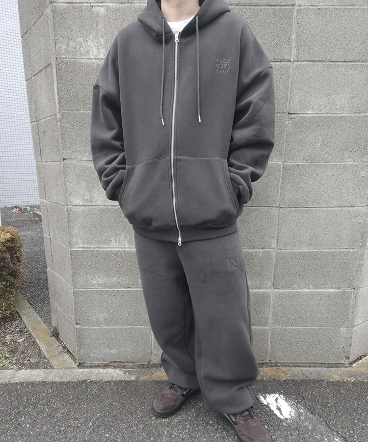 Big Silhouette Logo Zip Parka