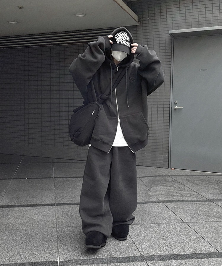 Big Silhouette Logo Zip Parka