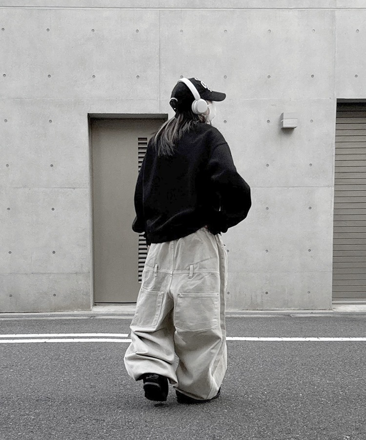 Cropped Crew Neck Sweat