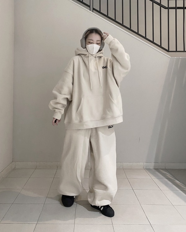 Embroidery Logo Hoodie | TOPS | YACA