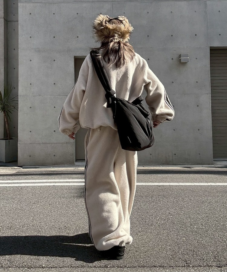 Side Line Boa Fleece Pants