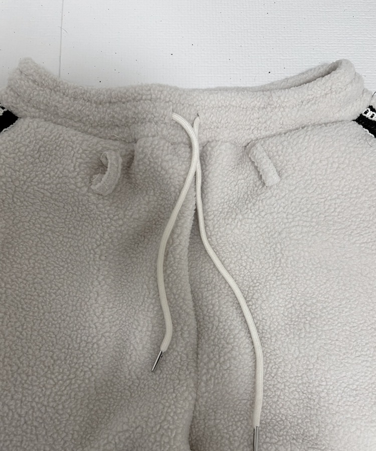 Side Line Boa Fleece Pants