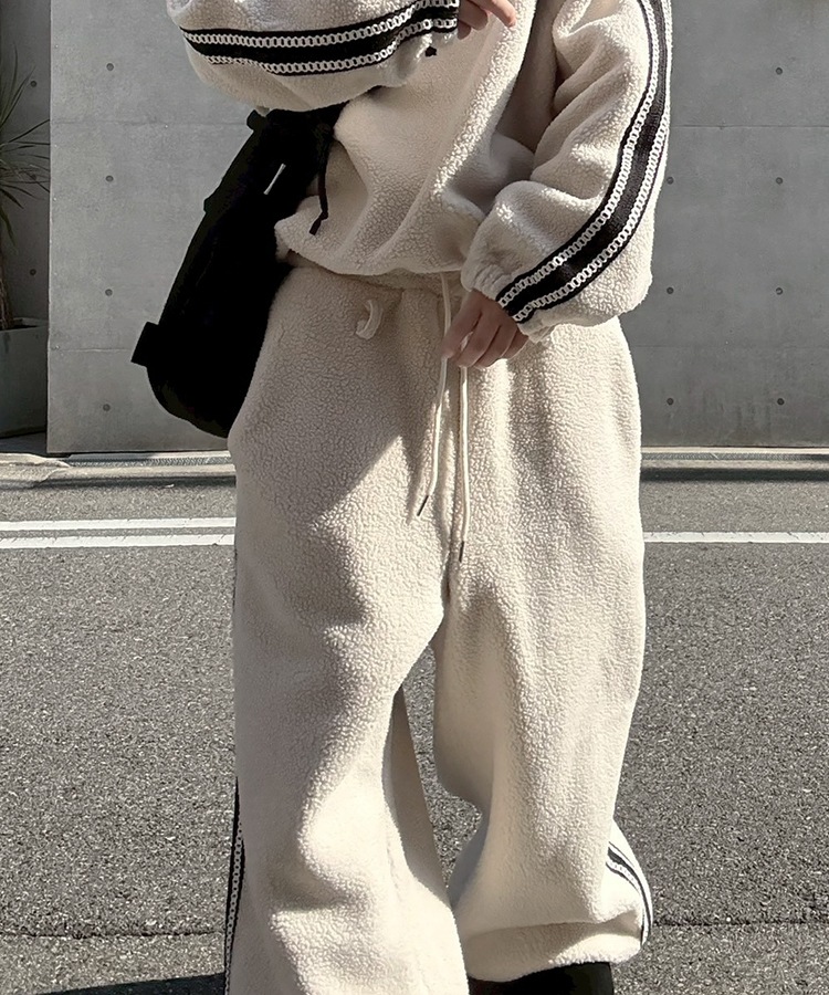 Side Line Boa Fleece Pants