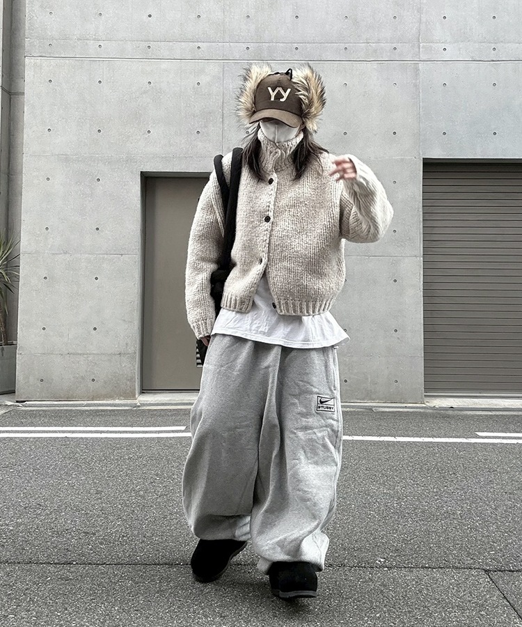 Low Gauge Knit Cardigan