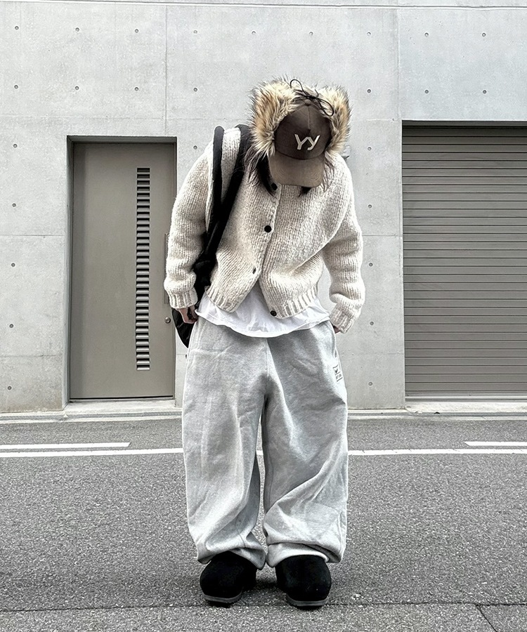 Low Gauge Knit Cardigan