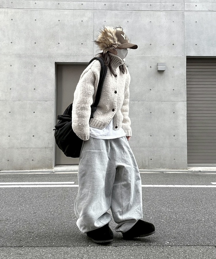 Low Gauge Knit Cardigan