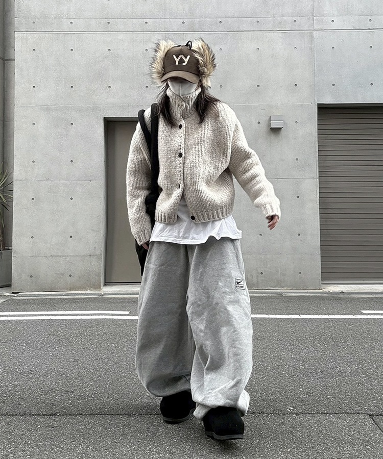 Low Gauge Knit Cardigan