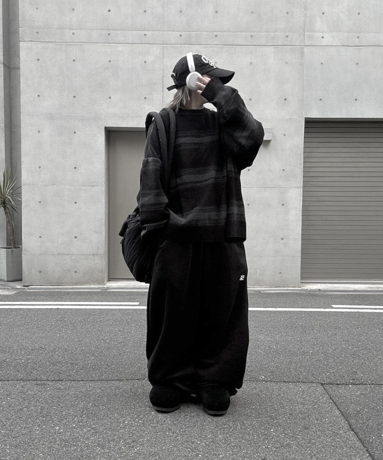 Multi Border Knit
