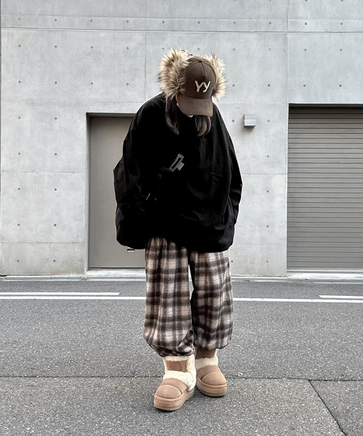 Check Easy Wide Pants